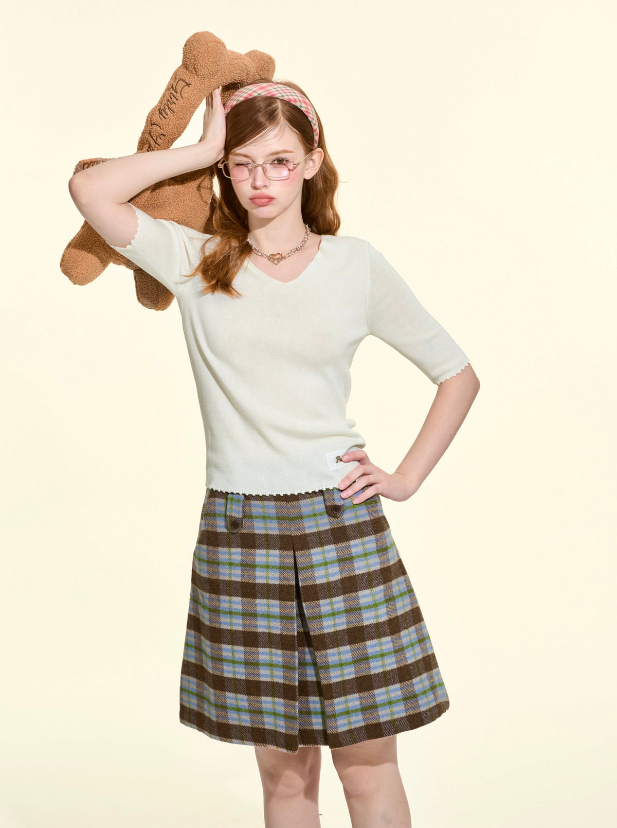 PURE Collection V-Neck Slim-Fit Silk & Wool Knit Top