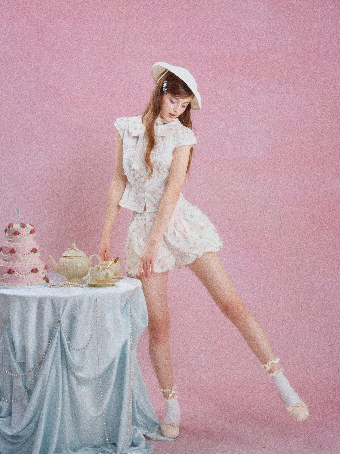 French Floral Ruffle Peter Pan Collar Top & Shorts Two-Piece Set